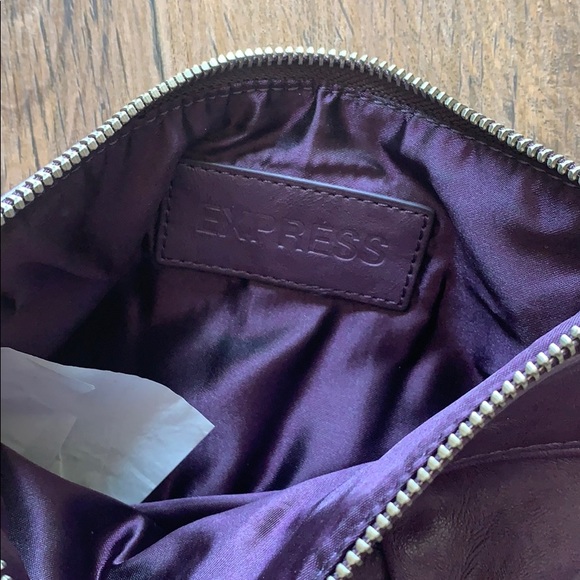 Express Hand Bag - Picture 3 of 3